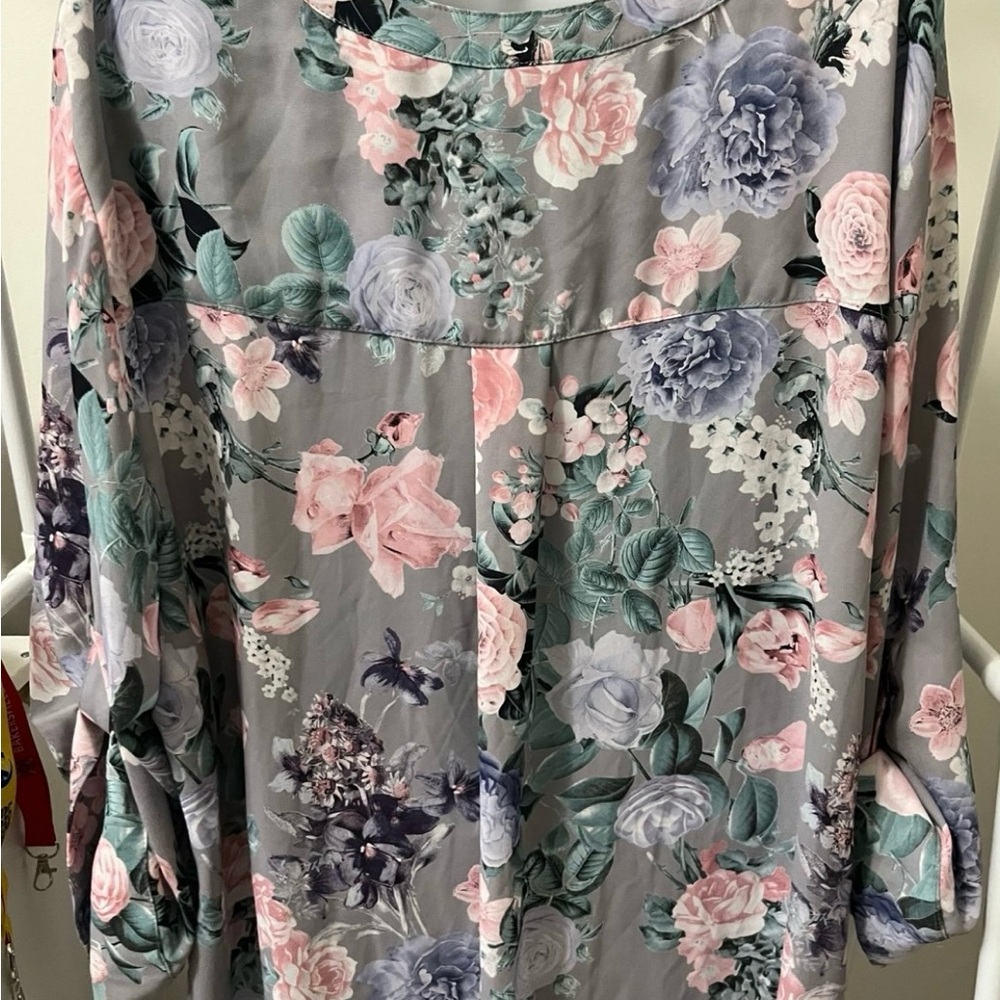 Torrid - Picture 3 of 5
